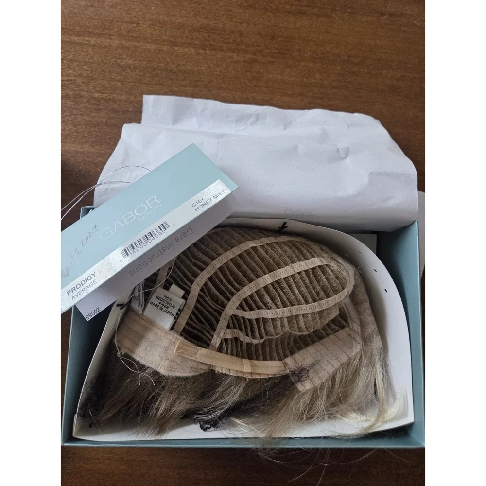 Gabor luxury prodigy wig average g16+ honey mist